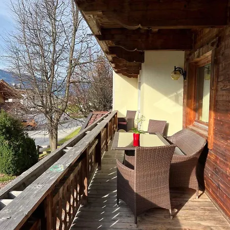 Apartmán Platzhirsch Panorama View Balkon, Gartensauna, Garten, Grillplatz *