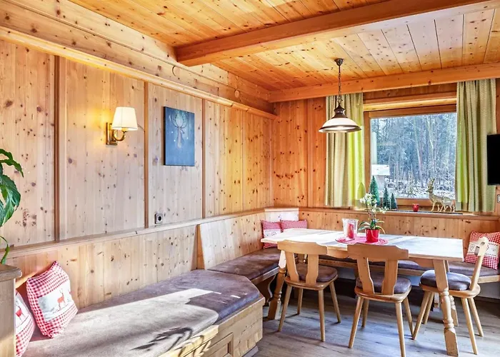 Platzhirsch Panorama View Balkon, Gartensauna, Garten, Grillplatz Apartamento *