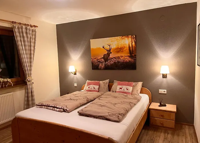 Apartamento Platzhirsch Panorama View Balkon, Gartensauna, Garten, Grillplatz *