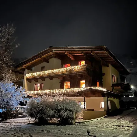 Platzhirsch Panorama View Balkon, Gartensauna, Garten, Grillplatz * Stumm