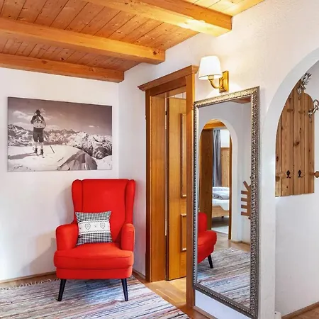 Platzhirsch Panorama View Balkon, Gartensauna, Garten, Grillplatz Appartement