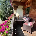 דירה Platzhirsch Panorama View Balkon, Gartensauna, Garten, Grillplatz שטום