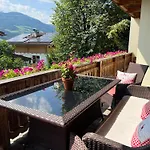 Platzhirsch Panorama View Balkon, Gartensauna, Garten, Grillplatz *